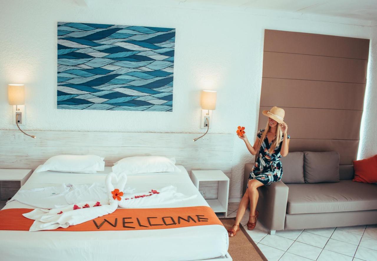 Astroea Beach Hotel (Adults Only) Blue Bay Exteriör bild
